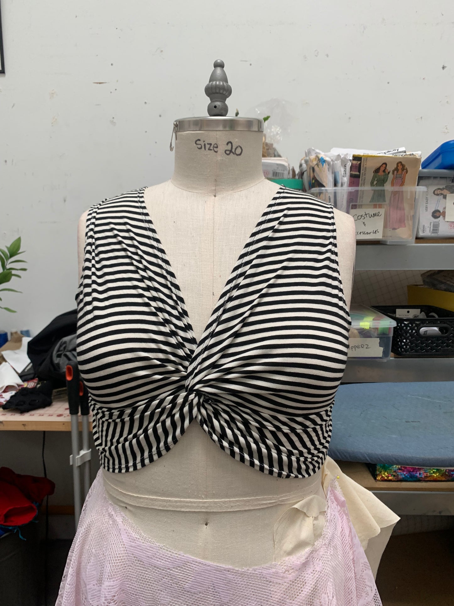 XL Stripe Tie front Top
